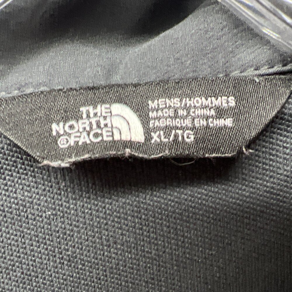 The North Face Soft Shell Jacket - Picture 2 of 3